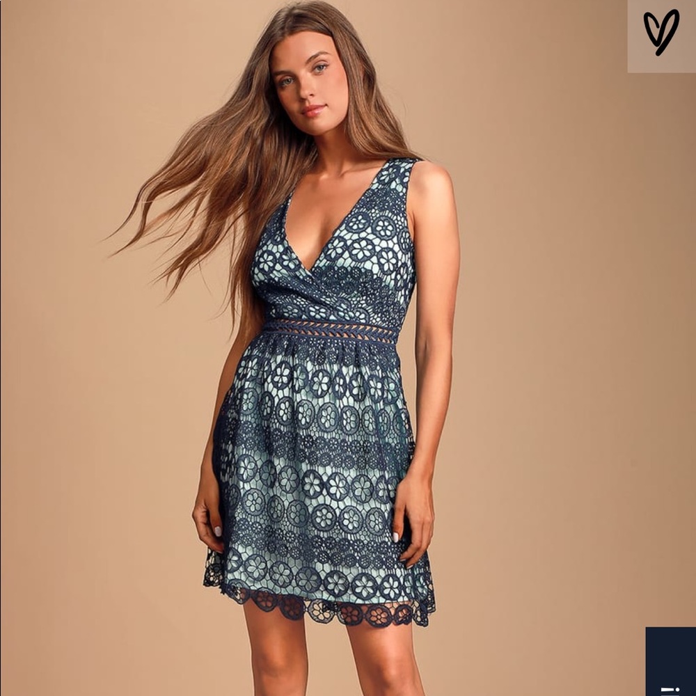 Lulu’s Navy Blue Crochet Lace Skater Dress Small